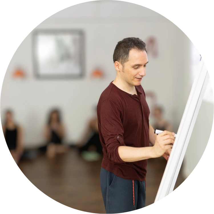 talleres de teoria en encuentro de ashtanga yoga – denia 2026